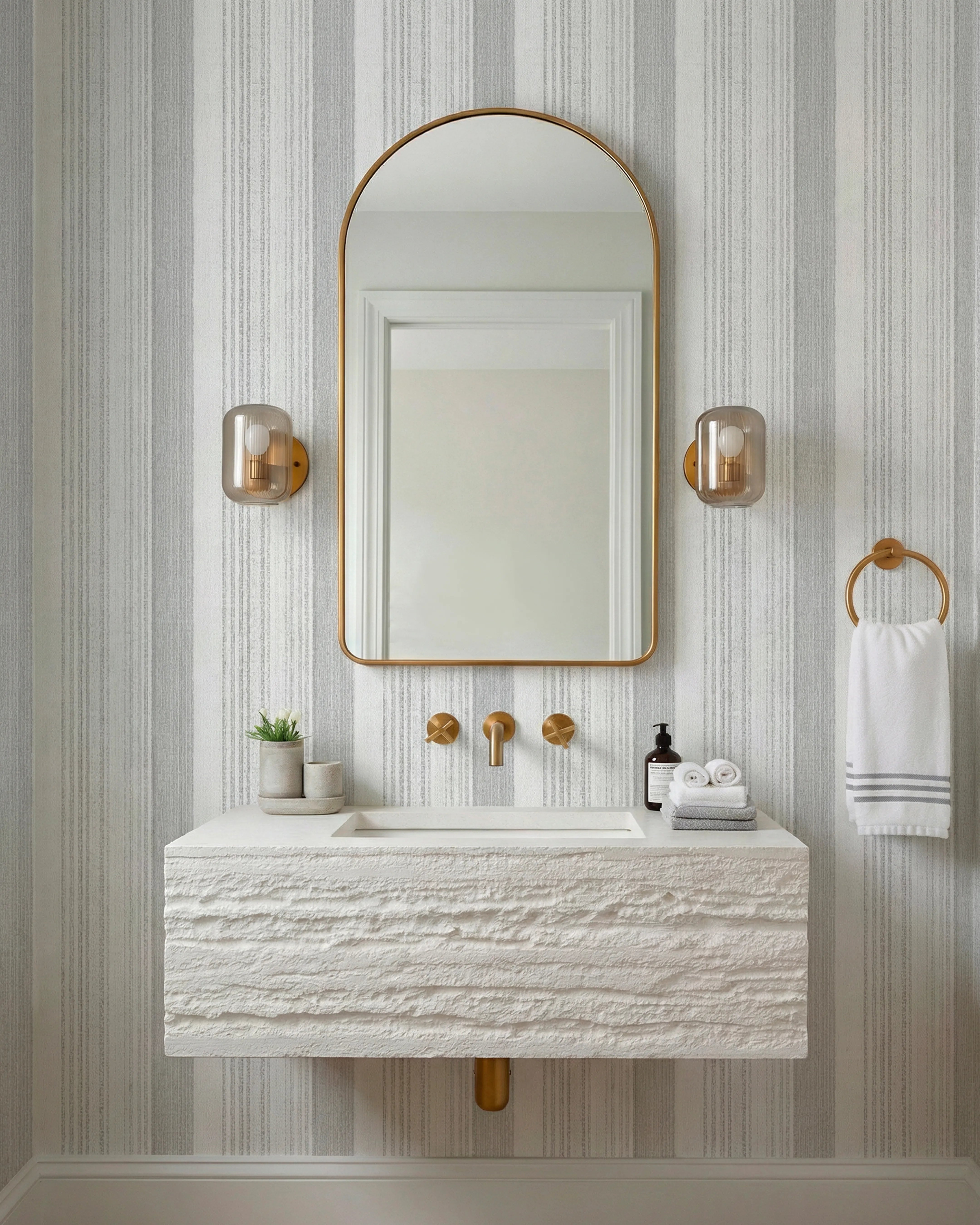 Mist Column Stripe Wallpaper – Buffalo Bunny