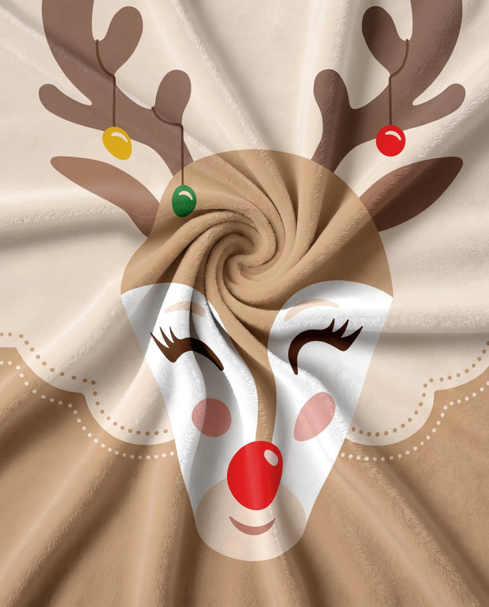 Reindeer - Festive Christmas Throw Pillow fabric